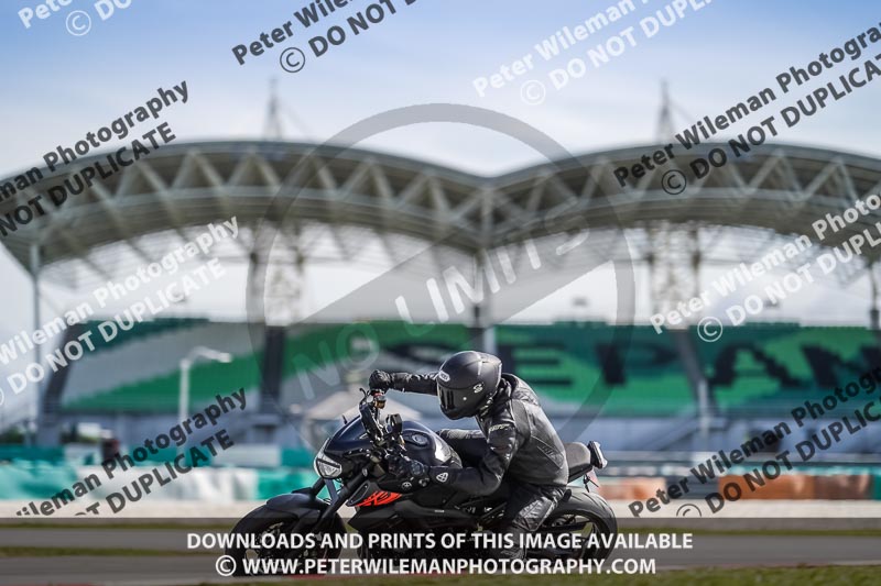 Sepang;event digital images;motorbikes;no limits;peter wileman photography;trackday;trackday digital images